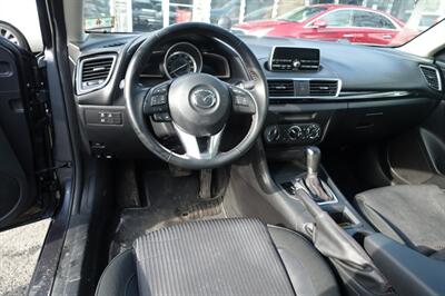 2014 Mazda Mazda3 i Touring   - Photo 14 - Newark, NJ 07104