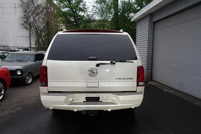 2006 Cadillac Escalade   - Photo 7 - Newark, NJ 07104