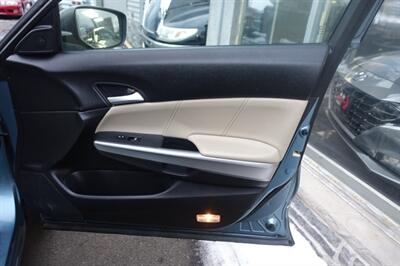 2014 Honda Crosstour EX-L V6   - Photo 15 - Newark, NJ 07104