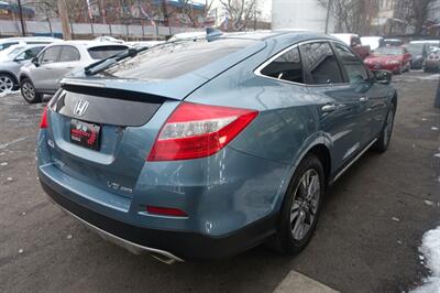 2014 Honda Crosstour EX-L V6   - Photo 5 - Newark, NJ 07104