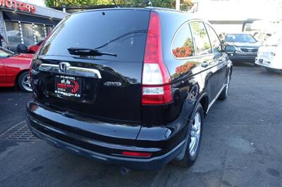 2011 Honda CR-V EX   - Photo 8 - Newark, NJ 07104