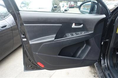 2014 Kia Sportage SX   - Photo 9 - Newark, NJ 07104
