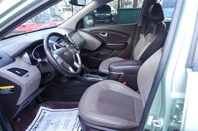 2012 Hyundai TUCSON GLS   - Photo 9 - Newark, NJ 07104