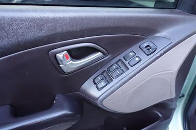 2012 Hyundai TUCSON GLS   - Photo 11 - Newark, NJ 07104