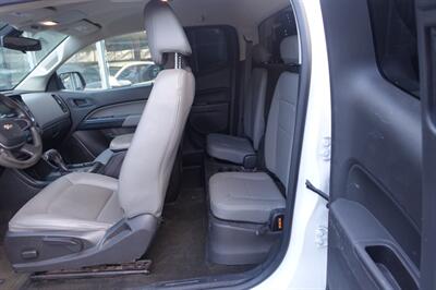 2017 Chevrolet Colorado Work Truck   - Photo 12 - Newark, NJ 07104