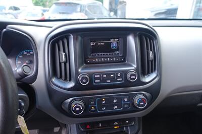 2017 Chevrolet Colorado Work Truck   - Photo 19 - Newark, NJ 07104