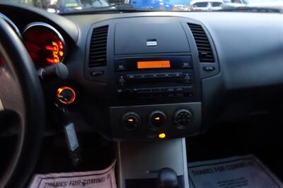2005 Nissan Altima 2.5 S   - Photo 19 - Newark, NJ 07104