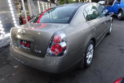 2005 Nissan Altima 2.5 S   - Photo 8 - Newark, NJ 07104