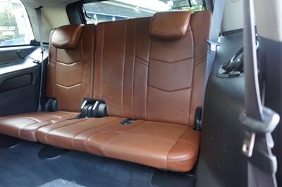 2015 Cadillac Escalade Premium   - Photo 14 - Newark, NJ 07104