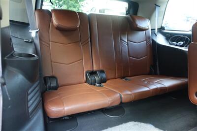 2015 Cadillac Escalade Premium   - Photo 19 - Newark, NJ 07104