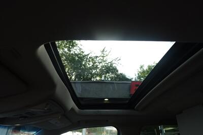 2015 Cadillac Escalade Premium   - Photo 25 - Newark, NJ 07104