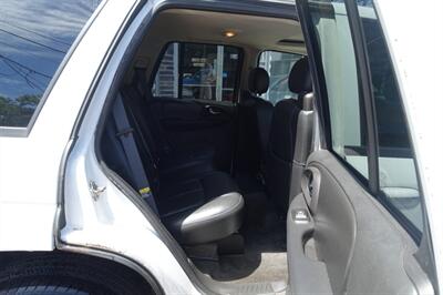 2006 Chevrolet Trailblazer SS - Photo 15 - Newark, NJ 07104