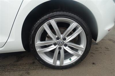 2017 Volkswagen Golf TSI SEL   - Photo 25 - Newark, NJ 07104