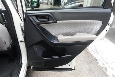 2017 Subaru Forester 2.5i Premium   - Photo 17 - Newark, NJ 07104