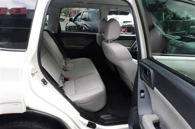 2017 Subaru Forester 2.5i Premium   - Photo 16 - Newark, NJ 07104