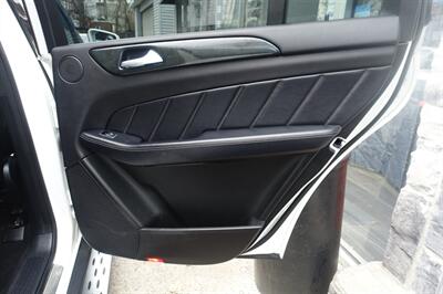 2016 Mercedes-Benz GL 450 4MATIC   - Photo 18 - Newark, NJ 07104