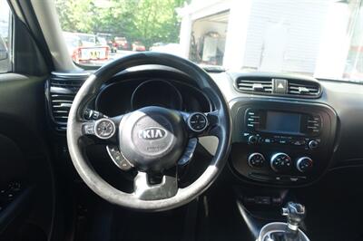 2016 Kia Soul LX   - Photo 13 - Newark, NJ 07104