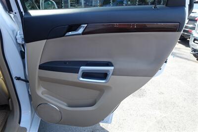 2008 Saturn Vue XR   - Photo 16 - Newark, NJ 07104