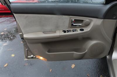 2007 Kia Spectra LX   - Photo 10 - Newark, NJ 07104