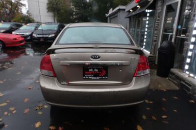 2007 Kia Spectra LX   - Photo 7 - Newark, NJ 07104