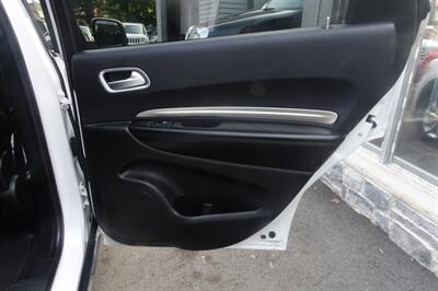 2020 Dodge Durango SXT - Photo 18 - Newark, NJ 07104