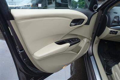 2013 Acura RDX w/Tech - Photo 11 - Newark, NJ 07104