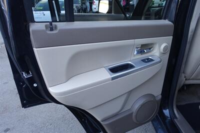 2010 Jeep Liberty Limited - Photo 16 - Newark, NJ 07104