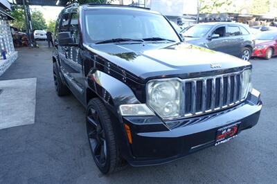 2010 Jeep Liberty Limited - Photo 3 - Newark, NJ 07104