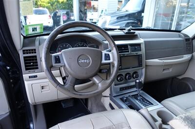 2010 Jeep Liberty Limited - Photo 17 - Newark, NJ 07104