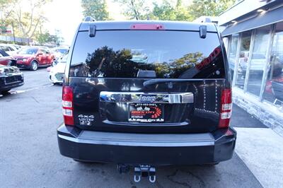 2010 Jeep Liberty Limited - Photo 7 - Newark, NJ 07104