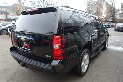 2007 Chevrolet Suburban LTZ - Photo 8 - Newark, NJ 07104