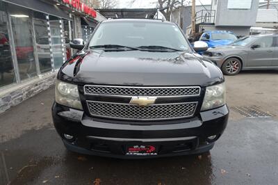 2007 Chevrolet Suburban LTZ - Photo 2 - Newark, NJ 07104