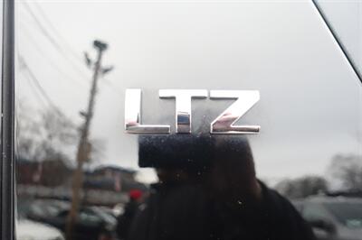 2007 Chevrolet Suburban LTZ - Photo 27 - Newark, NJ 07104