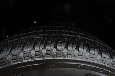 2007 Chevrolet Suburban LTZ - Photo 24 - Newark, NJ 07104