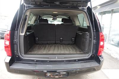 2007 Chevrolet Suburban LTZ - Photo 28 - Newark, NJ 07104