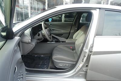 2021 Hyundai ELANTRA SEL   - Photo 9 - Newark, NJ 07104