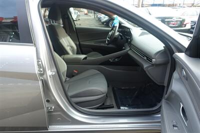 2021 Hyundai ELANTRA SEL   - Photo 14 - Newark, NJ 07104