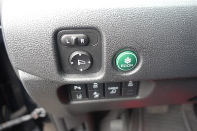 2017 Honda Ridgeline Black Edition   - Photo 22 - Newark, NJ 07104