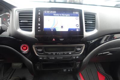 2017 Honda Ridgeline Black Edition   - Photo 18 - Newark, NJ 07104