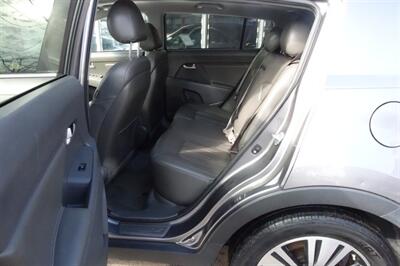 2014 Kia Sportage EX - Photo 12 - Newark, NJ 07104
