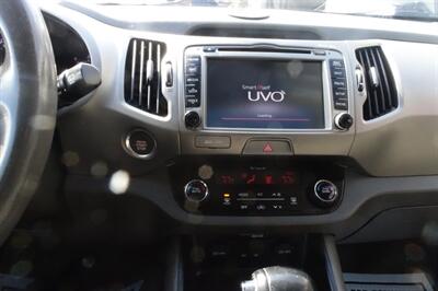 2014 Kia Sportage EX - Photo 19 - Newark, NJ 07104