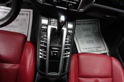 2016 Porsche Macan S   - Photo 19 - Newark, NJ 07104