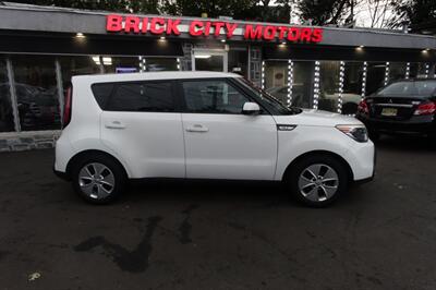 2016 Kia Soul   - Photo 4 - Newark, NJ 07104