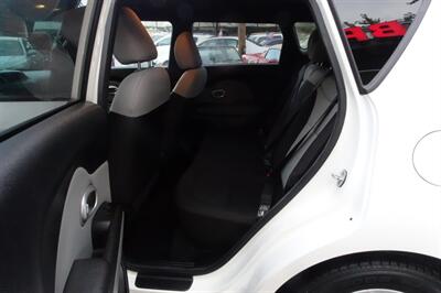 2016 Kia Soul   - Photo 11 - Newark, NJ 07104