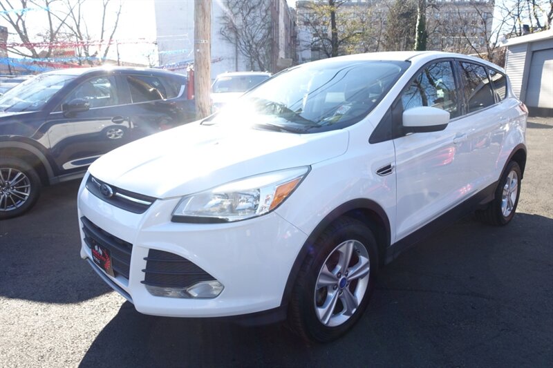 2013 Ford Escape SE photo 1