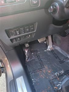 2009 INFINITI FX35 - Photo 14 - Newark, NJ 07104