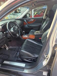 2009 INFINITI FX35 - Photo 9 - Newark, NJ 07104