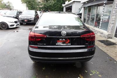 2017 Volkswagen Passat 1.8T SE - Photo 6 - Newark, NJ 07104
