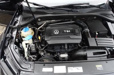 2017 Volkswagen Passat 1.8T SE - Photo 24 - Newark, NJ 07104