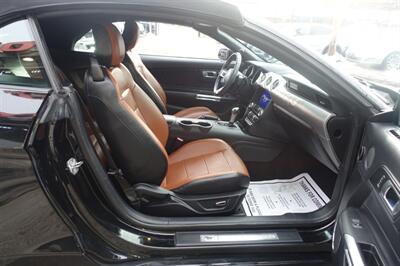 2019 Ford Mustang GT Premium   - Photo 14 - Newark, NJ 07104